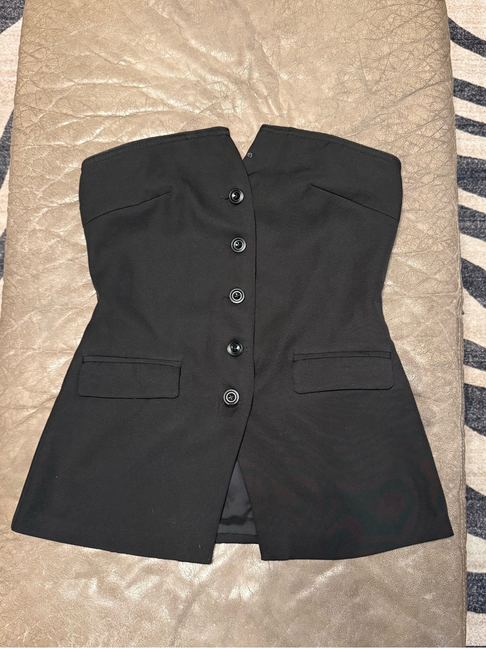 Strapless button up top